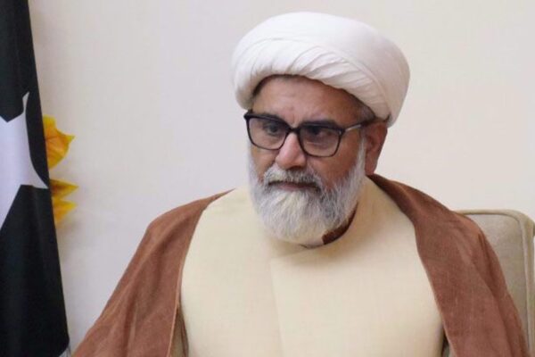 Senador paquistaní dijo que Pakistán no se quedará callado si Estados Unidos e Israel atacan al Ayatullah Jamenei.