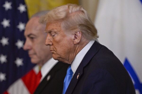 100 eruditos musulmanes declaran a Trump y Netanyahu enemigos de Dios y corruptores en la Tierra