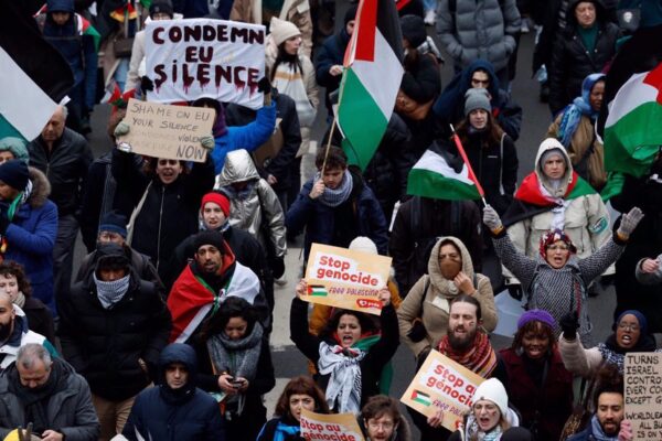 Ex-diplomáticos belgas exigen al gobierno a tomar medidas contra Israel