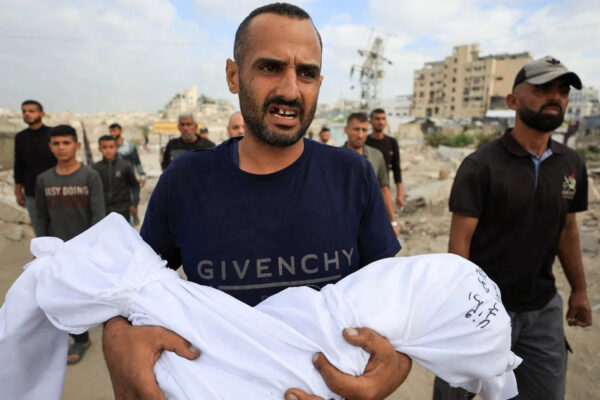 Masacre israelí: Más de 100 gazatíes, entre ellos 35 niños, asesinados a pesar de la tregua.